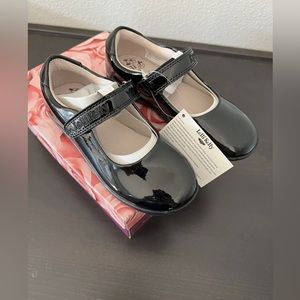 LELLI KELLY Classic Black Patent School Shoes US 8 EU 25